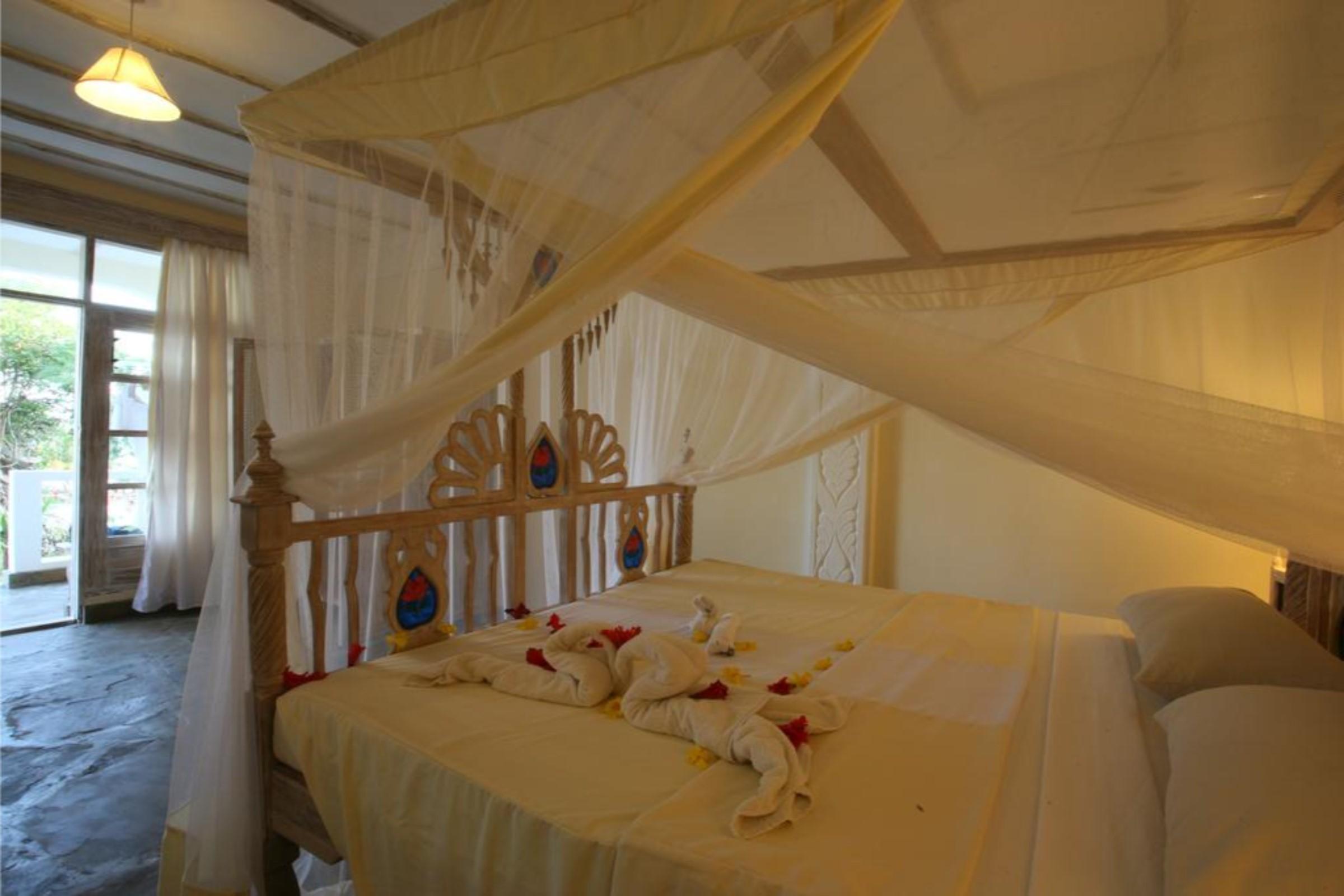 Jacaranda Beach Resort Ватаму Екстер'єр фото