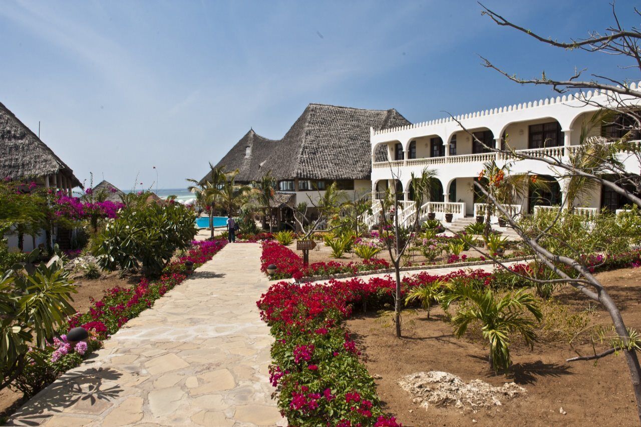 Jacaranda Beach Resort Ватаму Екстер'єр фото